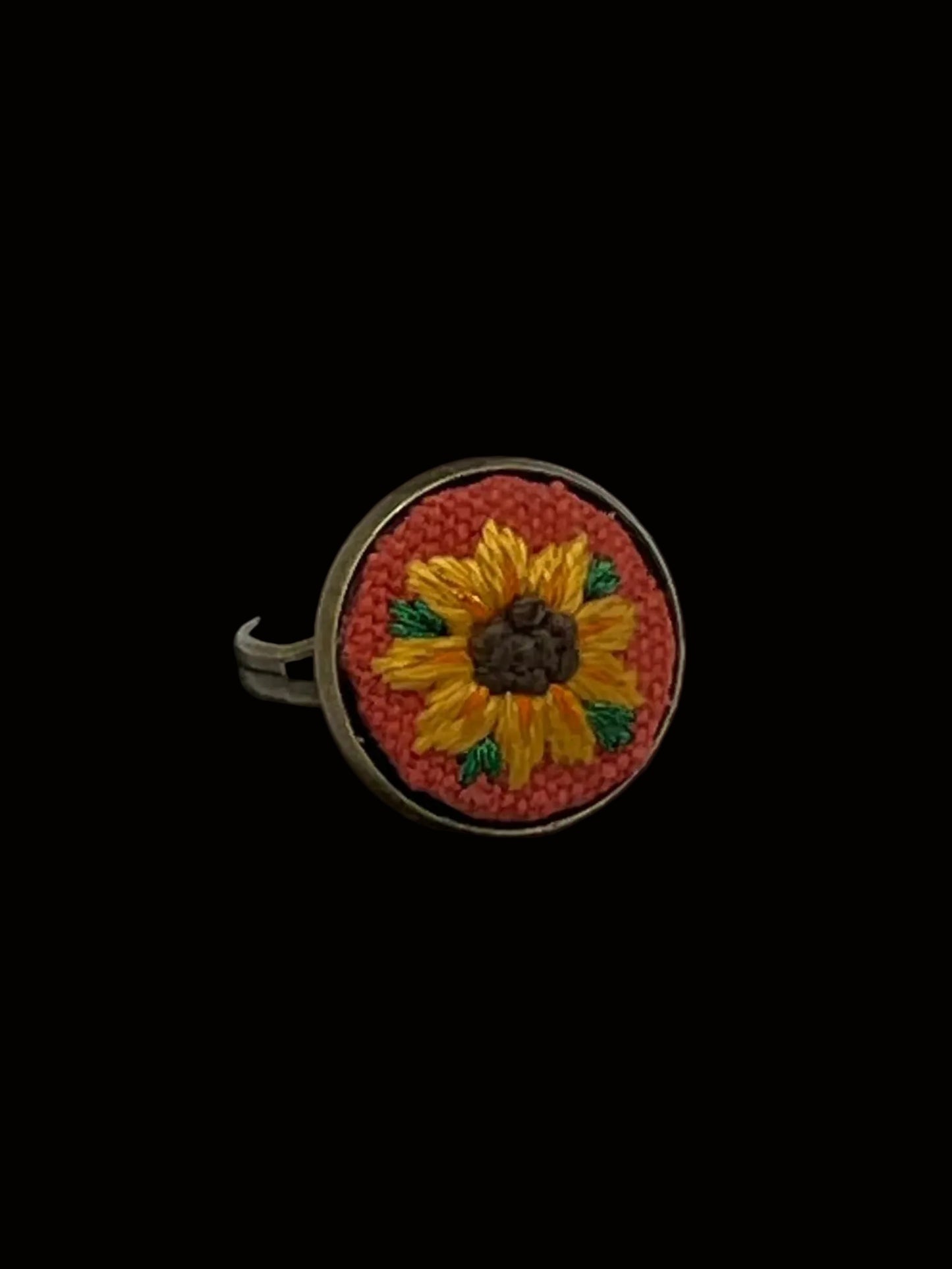 Embroidered Sunflower Ring (Adjustable)